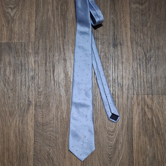 Vintage YSL Yves Saint Laurent Designer Tie. - Picture 9 of 11